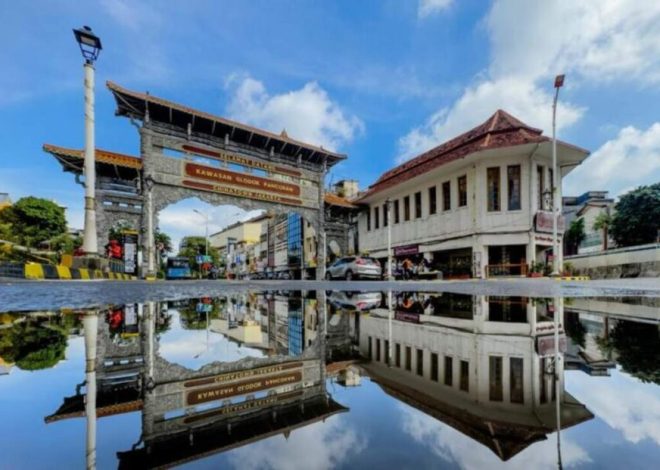 Jakarta’s oldest Chinatown Exploration: Complete Guide to Glodok Market