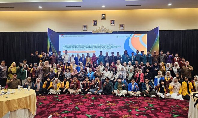 Students Become Agents of Change: Maxy Academy Encourages Social Entrepreneurship in P2MW LLDIKTI Region II