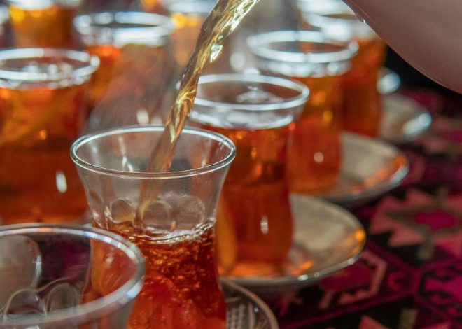 INSSSTEST INTREATS: Organic Tehs, Nchere Market.