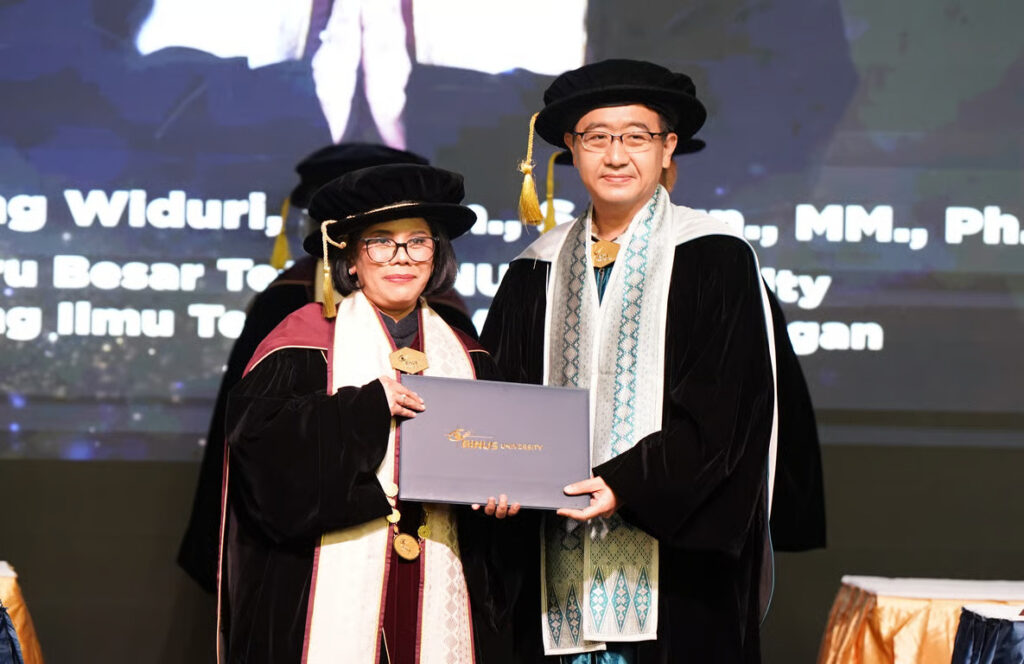 In the AI ​​Era, Who is the Guardian of Audit Integrity? This is Prof.’s answer. Rindang Widuri at the Inauguration of Professor at BINUS University